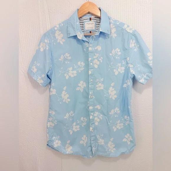 Denim & Flower tropical coastal travel Floral button down baby blue shirt size m - Picture 8 of 13